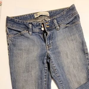 Gap Low Rise Cropped Jeans Size 6